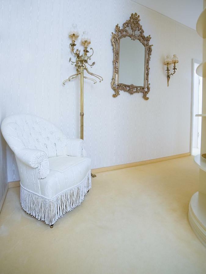 Royal Apartment City Center Baden-Baden Bagian luar foto
