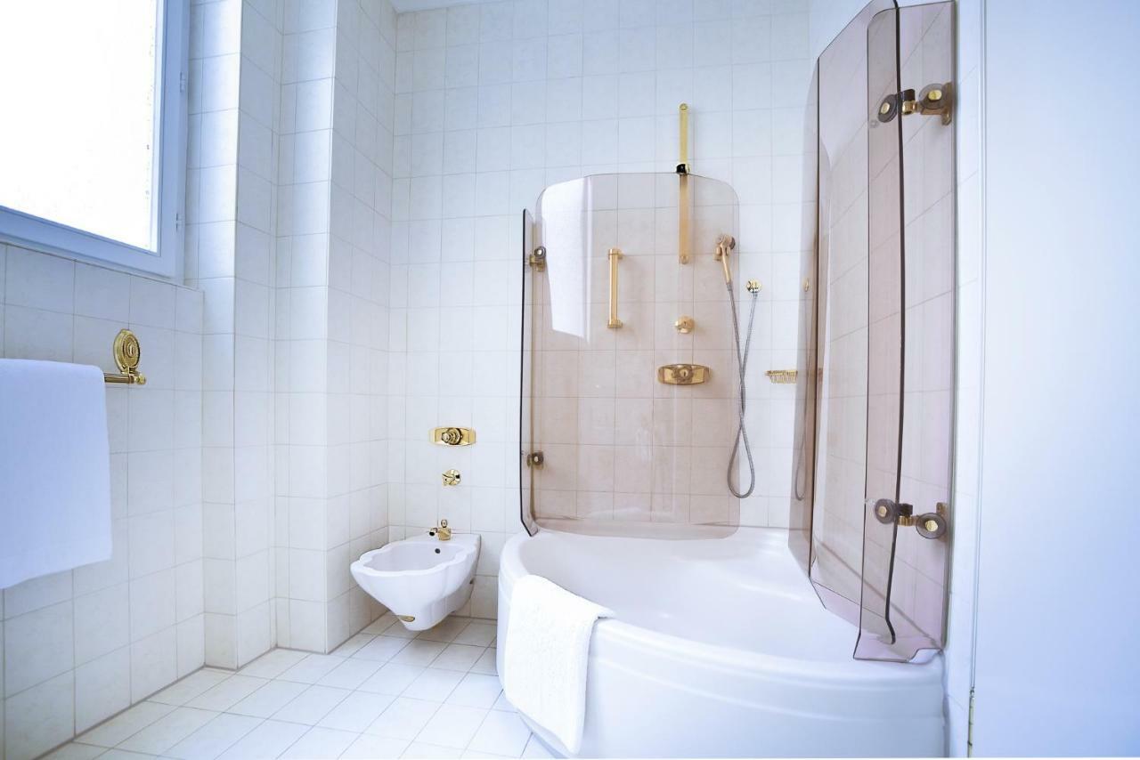 Royal Apartment City Center Baden-Baden Bagian luar foto